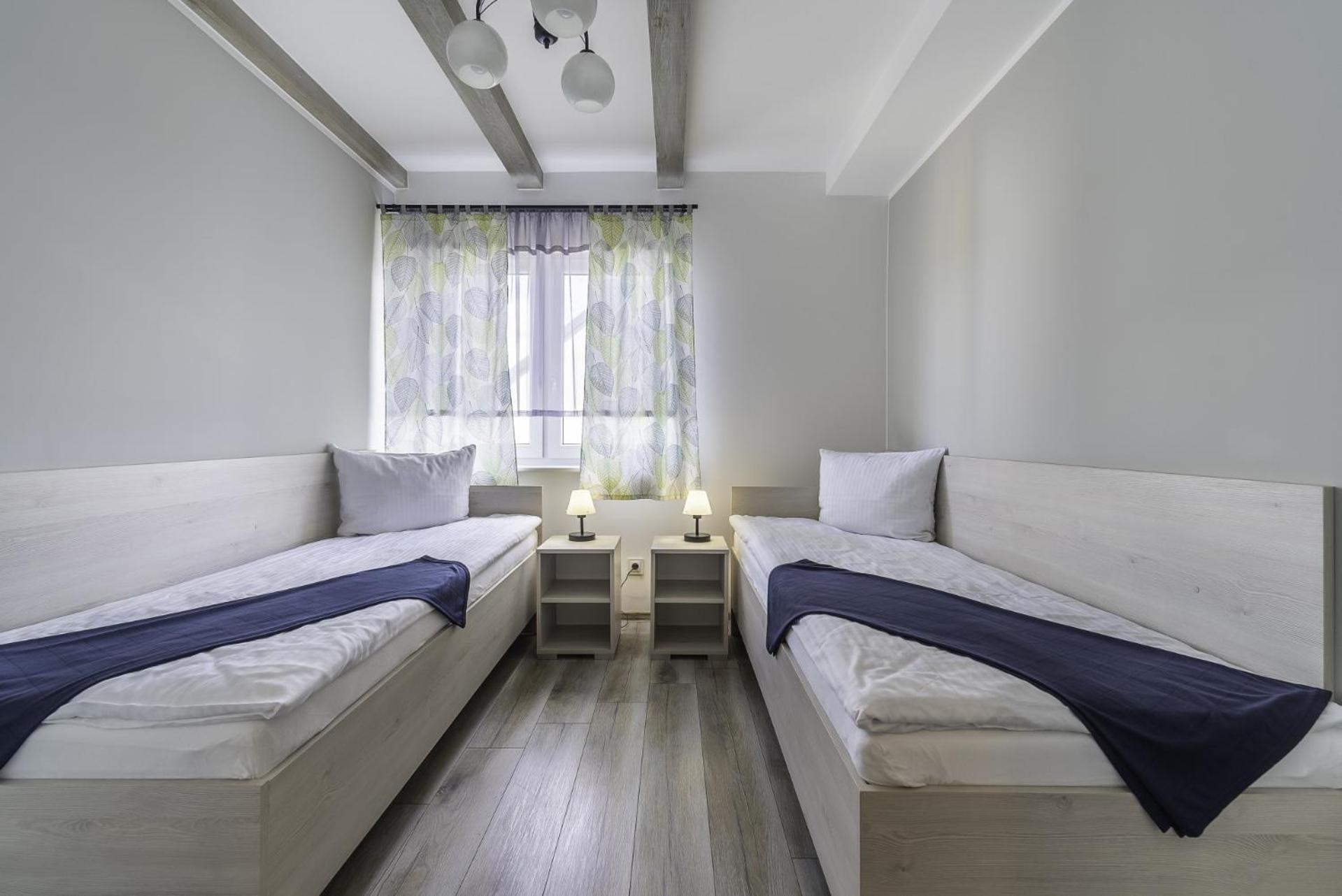 רבאל Frajda Domki - Apartamenty 6-Osobowe - Salon I Dwie Sypialnie Oraz Studia 4-Osobowe - Pokoj Z Aneksem Kuchennym מראה חיצוני תמונה