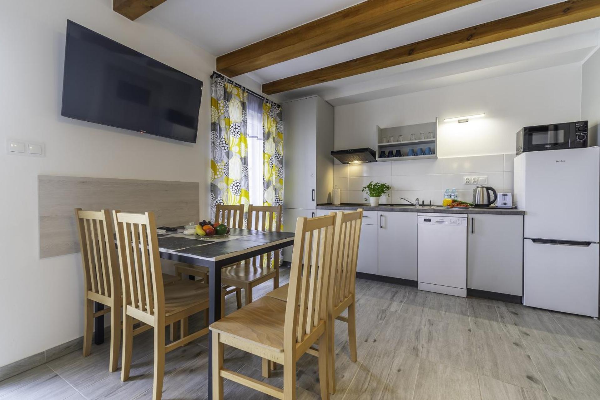 רבאל Frajda Domki - Apartamenty 6-Osobowe - Salon I Dwie Sypialnie Oraz Studia 4-Osobowe - Pokoj Z Aneksem Kuchennym מראה חיצוני תמונה