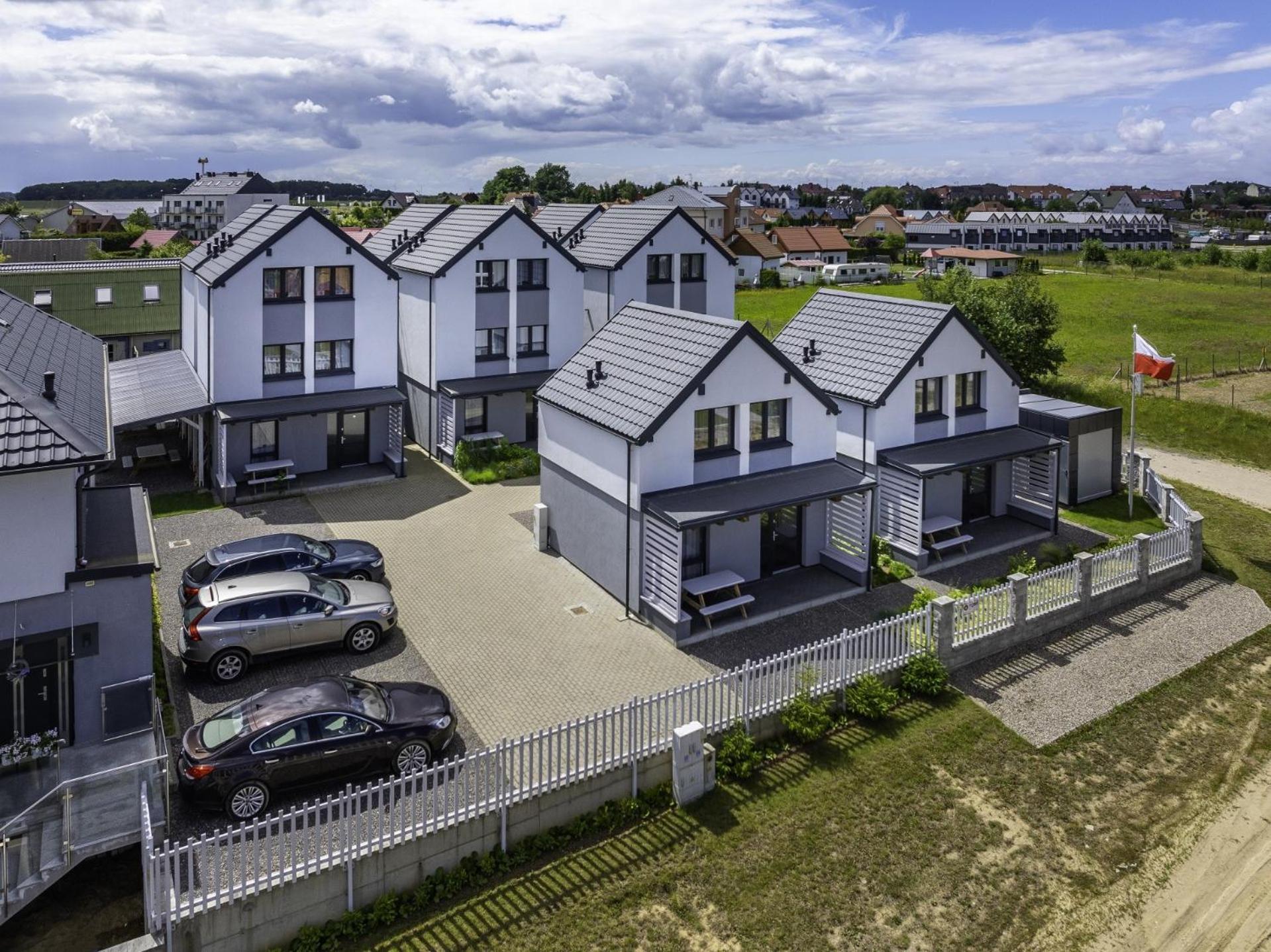 רבאל Frajda Domki - Apartamenty 6-Osobowe - Salon I Dwie Sypialnie Oraz Studia 4-Osobowe - Pokoj Z Aneksem Kuchennym מראה חיצוני תמונה